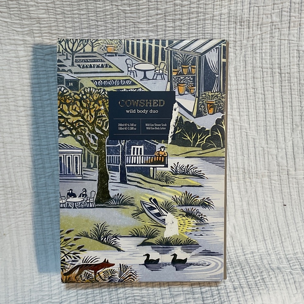 Cowshed Gift Box
